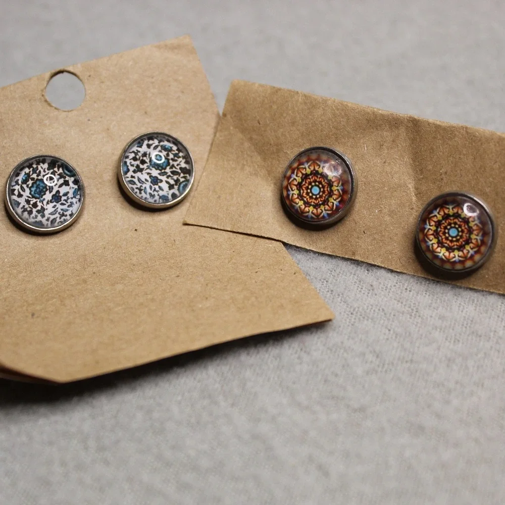 Set of 2 Boho Stud Earrings Mandala and Floral Cabochon Silver Tone Round‎ Studs
